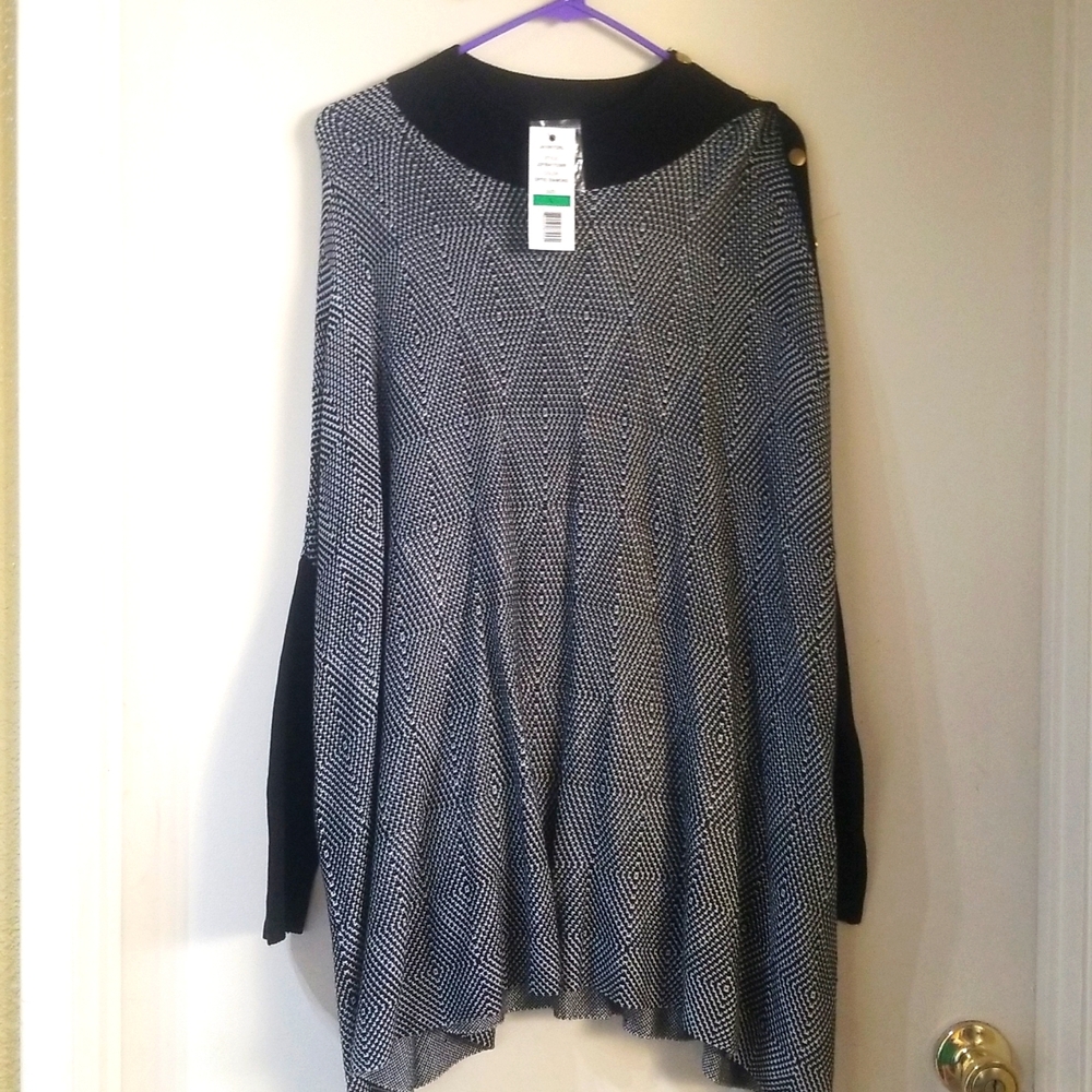Joseph A. Women's Turtleneck